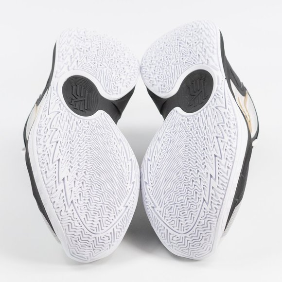 Nike Kyrie Low 5 'White Black Metallic Gold' DJ6012-101 Basketball Sneakers - Picture 8 of 13